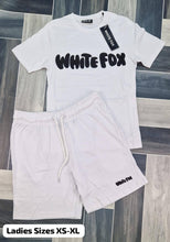 Load image into Gallery viewer, Tshirt