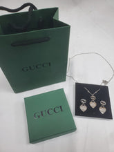 Load image into Gallery viewer, Necklace