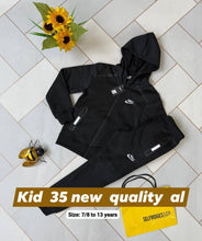 Load image into Gallery viewer, Tracksuit boy