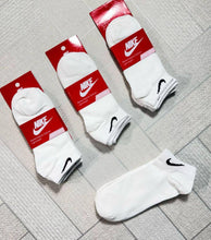 Load image into Gallery viewer, Socks
