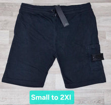 Load image into Gallery viewer, Short