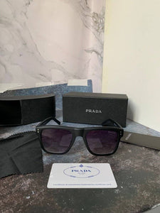 Sunglass