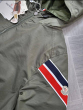 Load image into Gallery viewer, Jacket