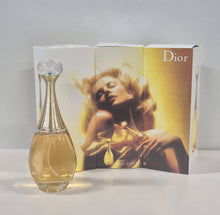 Load image into Gallery viewer, Perfume