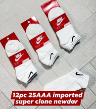 Load image into Gallery viewer, Socks