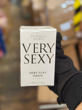 Load image into Gallery viewer, Perfume