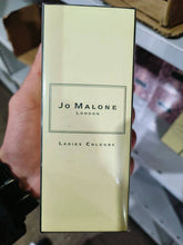 Load image into Gallery viewer, Perfume