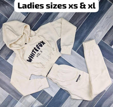 Load image into Gallery viewer, Tracksuit