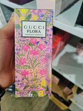 Load image into Gallery viewer, Perfume