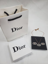 Load image into Gallery viewer, Necklace
