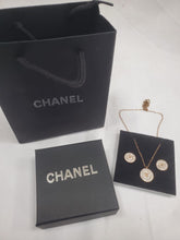 Load image into Gallery viewer, Necklace