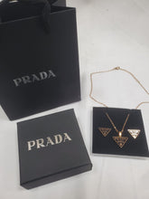 Load image into Gallery viewer, Necklace