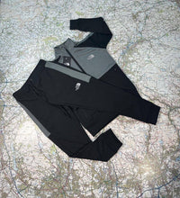 Load image into Gallery viewer, Tracksuit