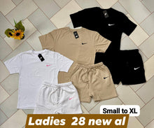 Load image into Gallery viewer, Tshirt
