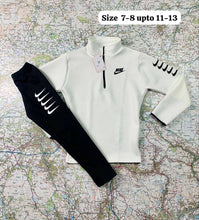 Load image into Gallery viewer, Tracksuit