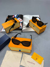 Load image into Gallery viewer, Sunglass
