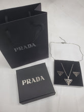 Load image into Gallery viewer, Necklace