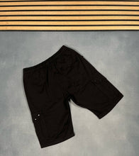 Load image into Gallery viewer, Short