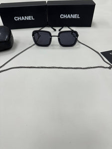 Sunglass