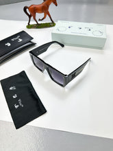Load image into Gallery viewer, Sunglass