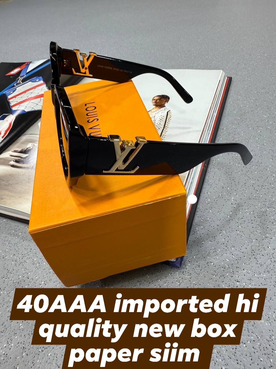 Sunglass