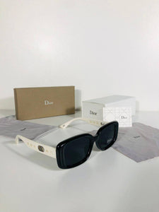 Sunglass