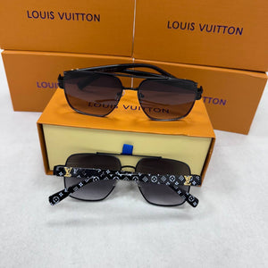 Sunglass