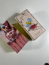 Load image into Gallery viewer, Perfume
