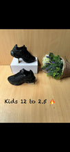Load image into Gallery viewer, Shoes