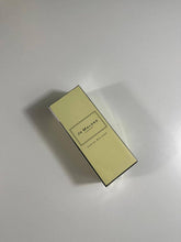 Load image into Gallery viewer, Perfume