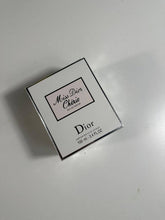 Load image into Gallery viewer, Perfume