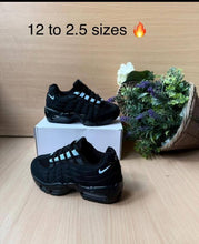 Load image into Gallery viewer, Shoes
