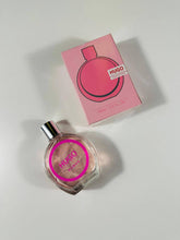 Load image into Gallery viewer, Perfume