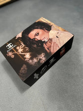 Load image into Gallery viewer, Perfume
