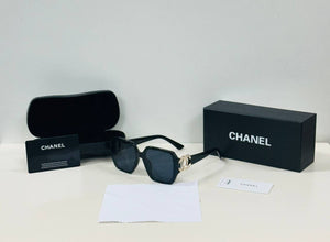 Sunglass