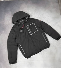 Load image into Gallery viewer, Jacket