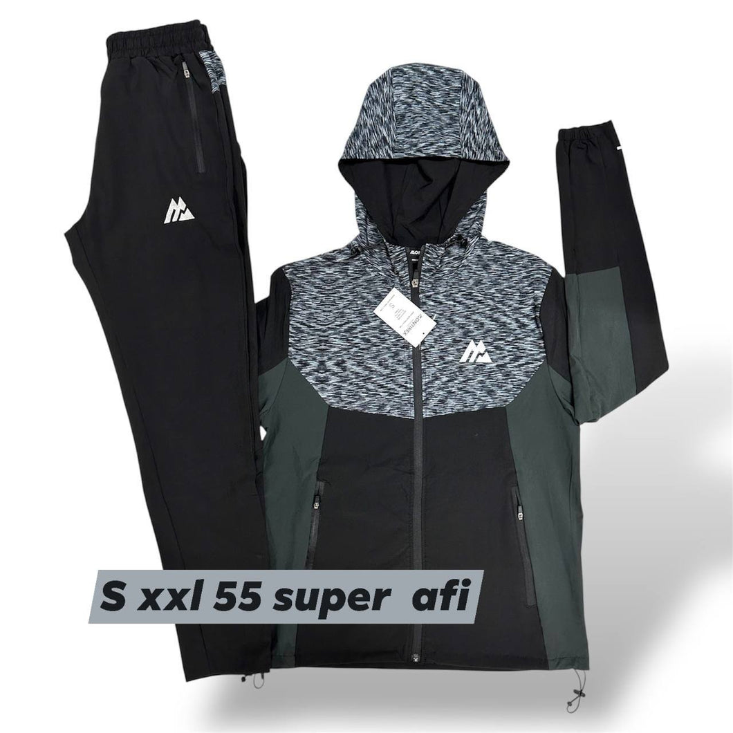 Tracksuit men