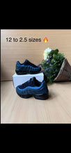 Load image into Gallery viewer, Shoes boy