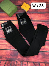 Load image into Gallery viewer, Jeans