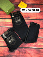 Load image into Gallery viewer, Jeans