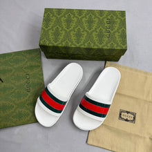 Load image into Gallery viewer, Slipper
