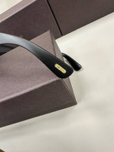 Load image into Gallery viewer, Sunglass