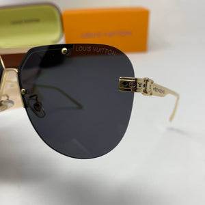 Sunglass