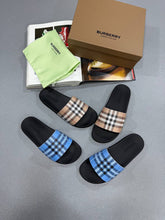 Load image into Gallery viewer, Slipper