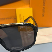 Load image into Gallery viewer, Sunglass