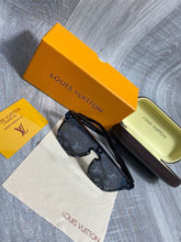 Load image into Gallery viewer, Sunglass