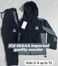 Load image into Gallery viewer, Tracksuit
