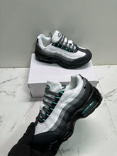Load image into Gallery viewer, Shoes boy