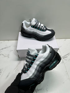 Shoes boy