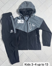 Load image into Gallery viewer, Tracksuit